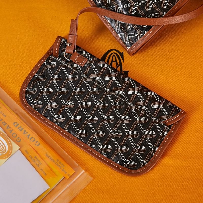 Goyard Shopping Bags